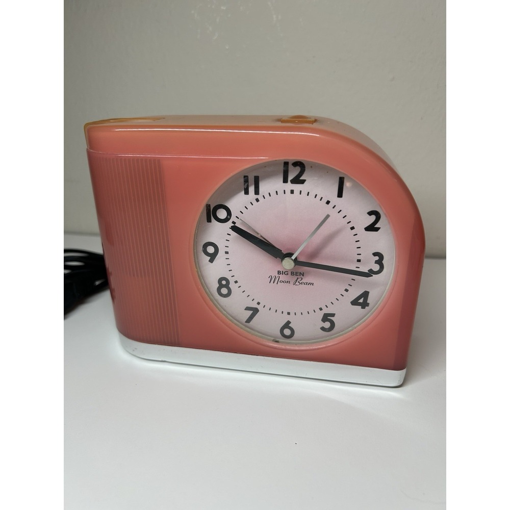 Vintage Moonbeam Westclox Mid Century Retro Collectible Clock Pink/Orange *READ*